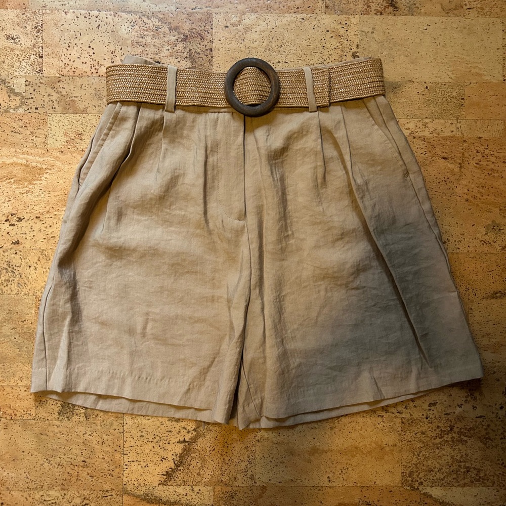 Zara Darted Bermuda Shorts With Belt - Picture 3 of 7